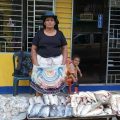 Doña Melania Soto, comerciante de mariscos desde hace 20 años